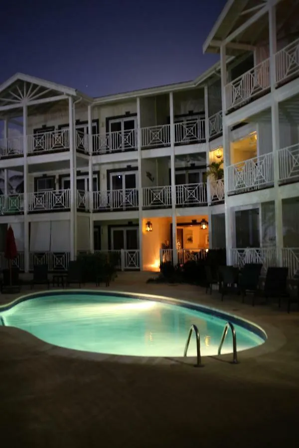 Sea Glass Villa - Spacious 3 Bed / 2 Bath Saint James